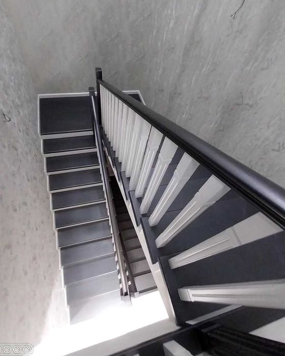 Реставрация ремонт деревянных лестниц дверей мебели тапчанов беседки