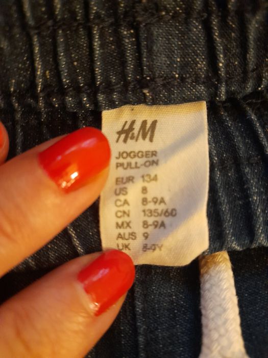 Детски дънки Н&М за момче 134