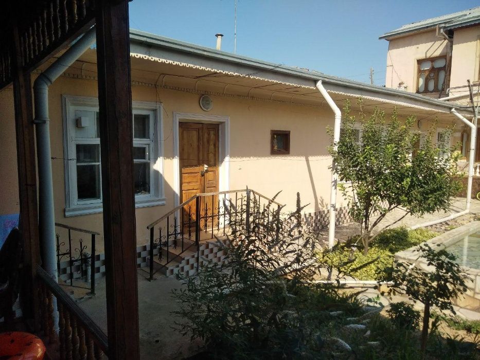 Срочно продается 2-х этажный дом в городе Чирчик, Троицк