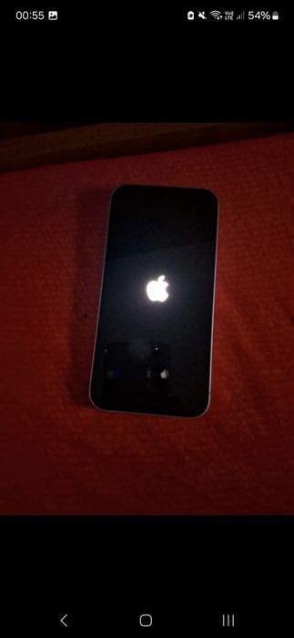 iPhone 13 Roz – 128GB | Ediție Eleganță și Stil