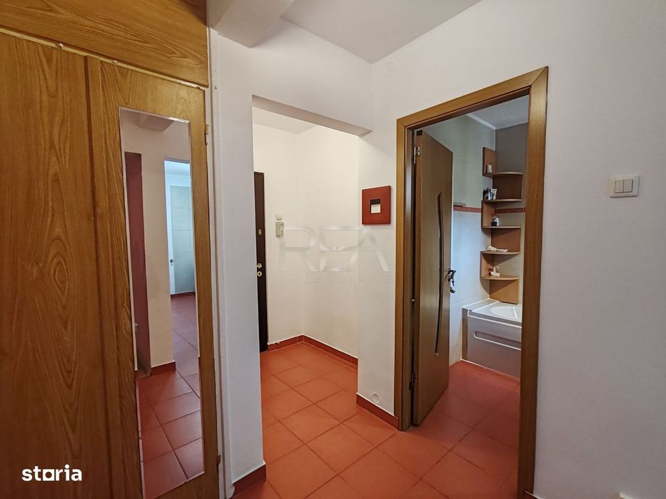 2 camere, et 3/4, bloc tip P, anvelopat-Drumul Taberei, Favorit