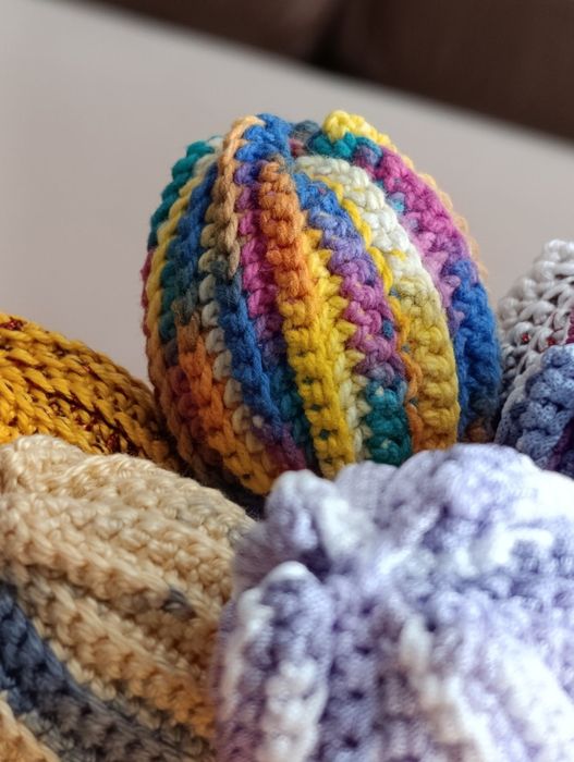 Ръчно изработено плетено цвете– Идеален подарък за 8 март