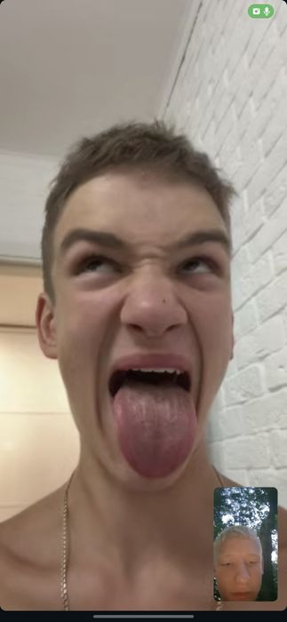 Продам срочно 556666т