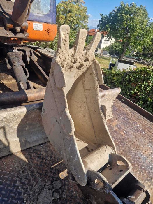 Кофа за багер Hitachi
