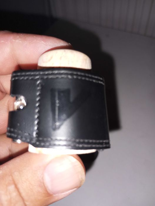 Продавам гривна за саксофон Вандорейн