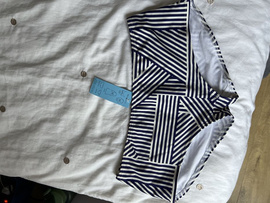 Бански чисто нови, шарени