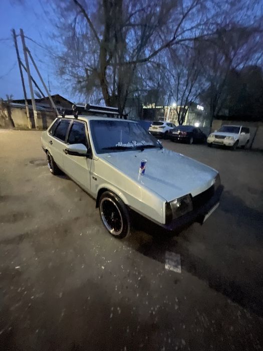 Продам ваз 21099