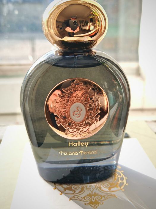 Tiziana Terenzi Halley Луксозен Парфюмен Екстракт от колекцията Comete Collection  2019 г.