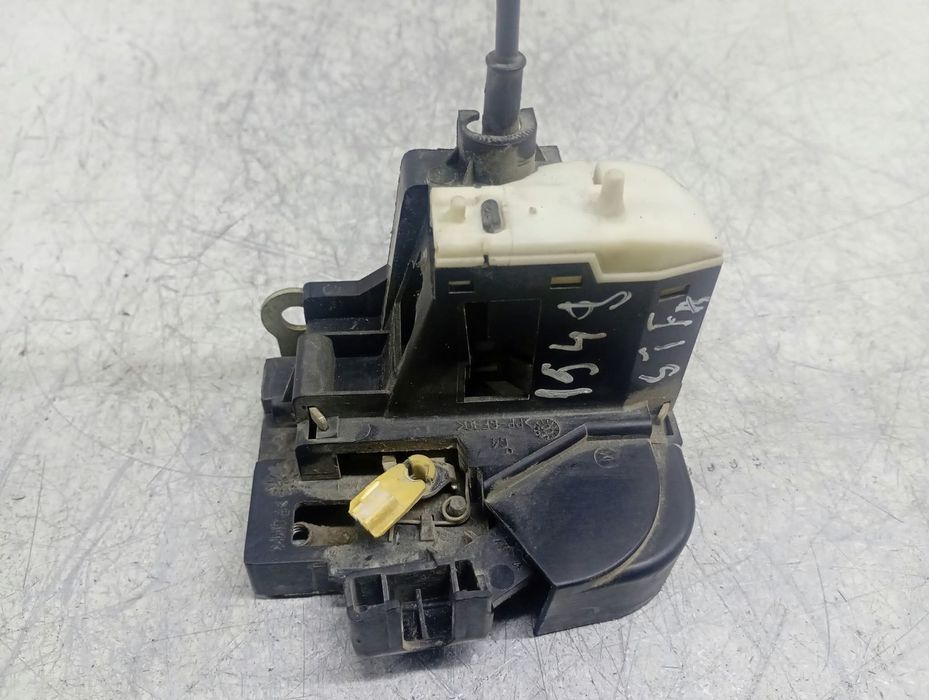 Broasca stanga fata Renault Clio 2 (facelift) (2001 - 2005) 1.4 benzina K4J