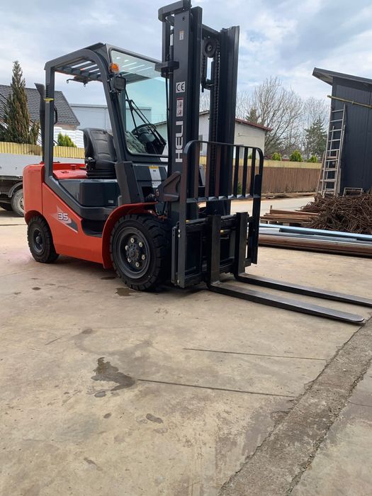 Stivuitor HELI CPCD35 diesel 3.5 tone, an 2021, ridicare 3.3 m