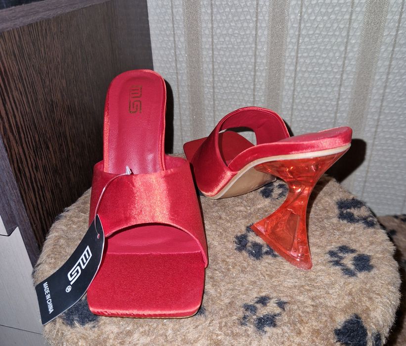 Туфли женские новые