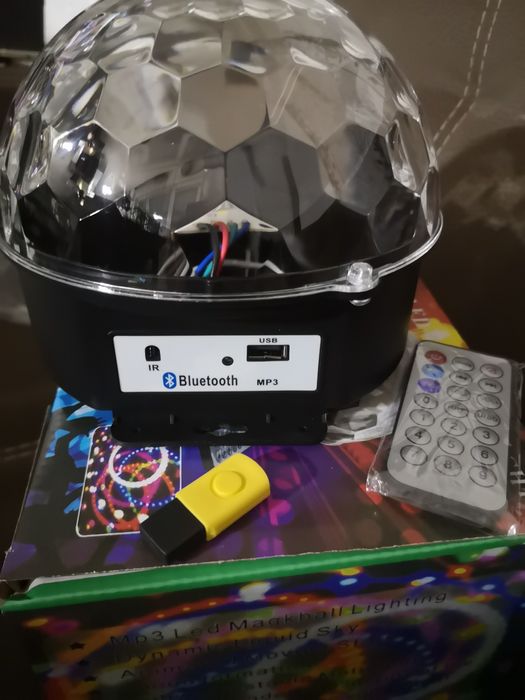 Диско топка блутут мп3 дистанционно флашка