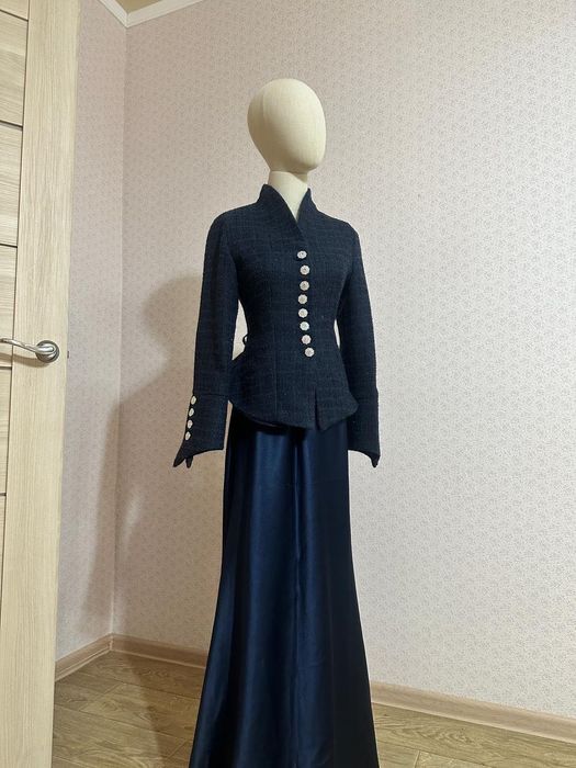 Платья модные, красивые