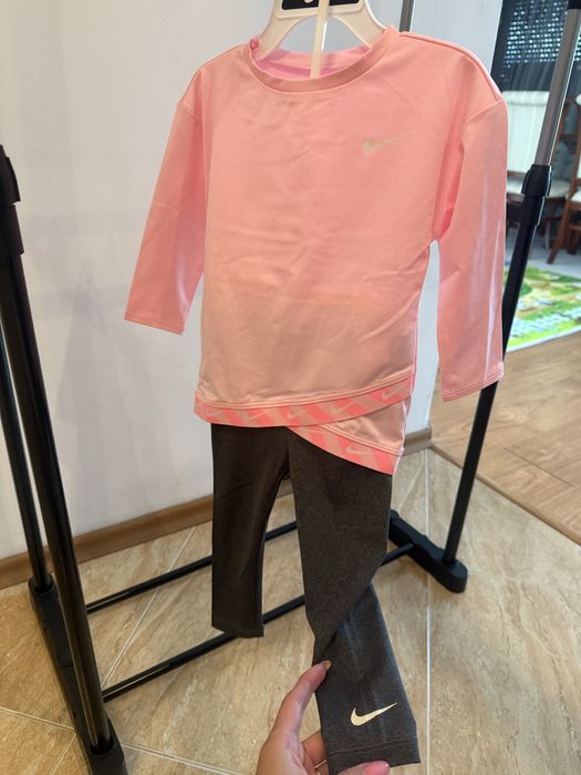 Оригинални дрехи за момиче(Adidas,Nike,Guess)- 1-2г.