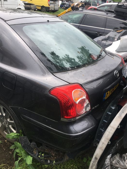 Piese Toyota Avensis T25 1.8B/2D4d 2003-2009