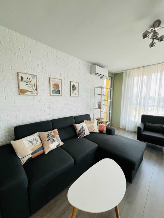 Двустаен апартамент - жк. Надежда 1