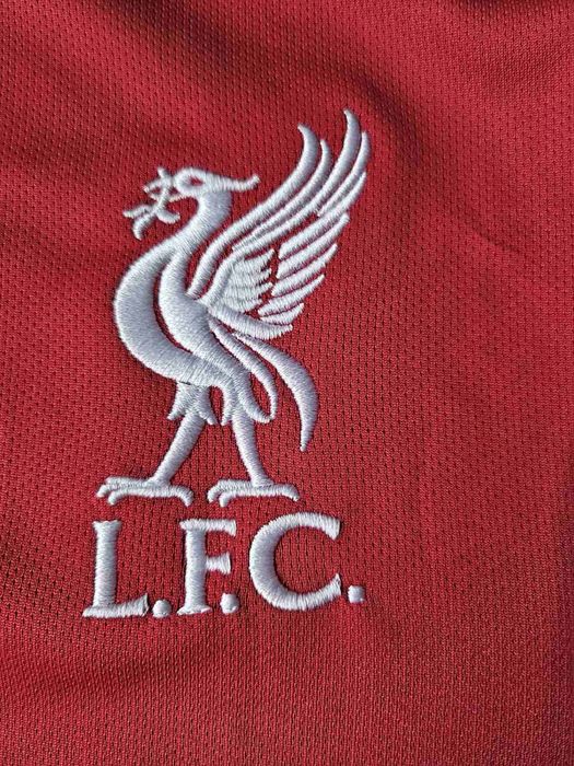 Футболна тениска на ЛИВЪРПУЛ сезон 25/26