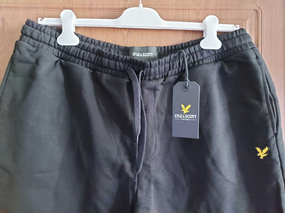 Нови къси панталони LYLE & SCOTT ном.XXL