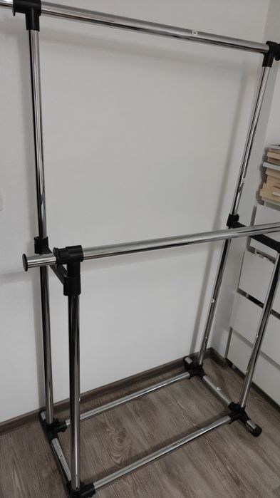 Stender dublu pentru haine