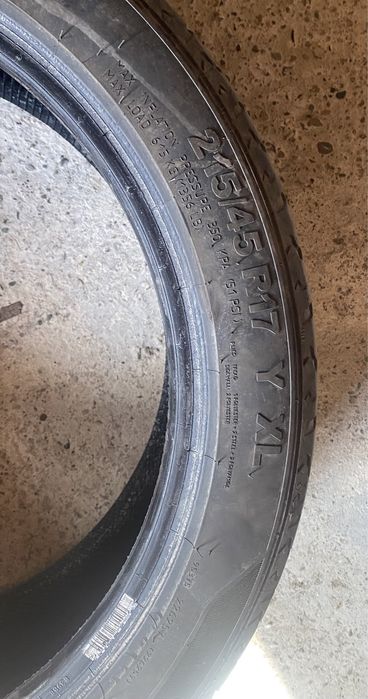 Vând 4 cauciucuri 215/45/17