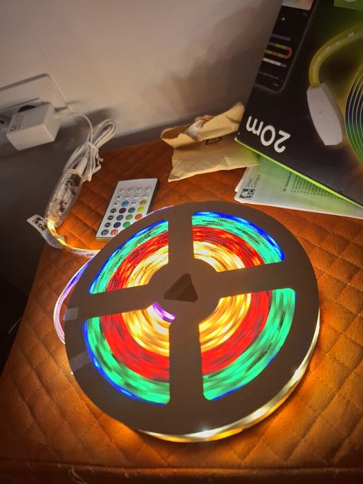 Banda led smart 20 m (telecomanda)okazieeee