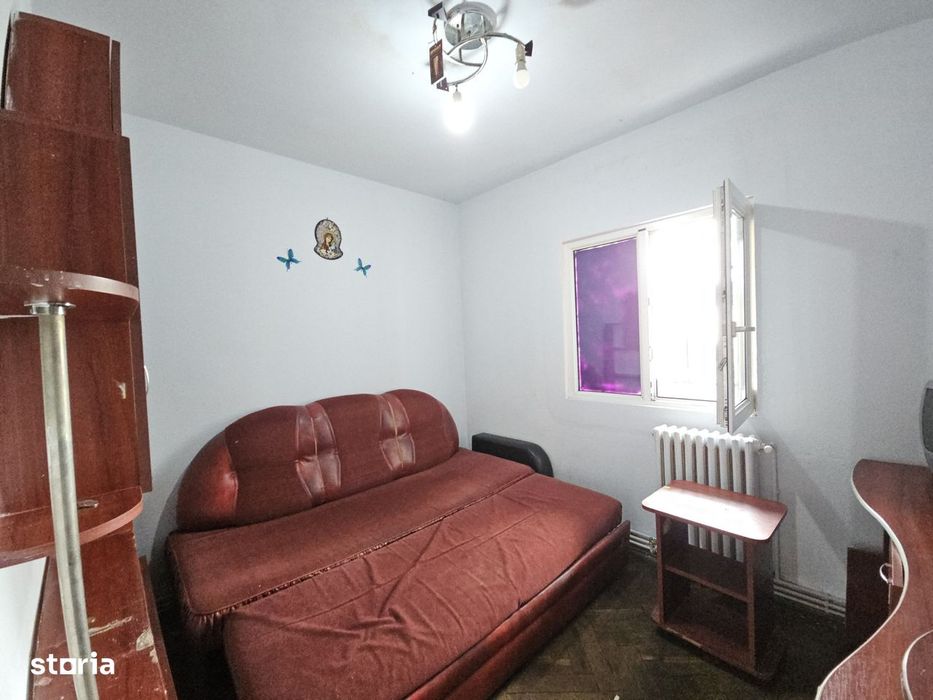 0% Comision | Apartament 4 camere | decomandat | etaj 1 | Aleea Brates