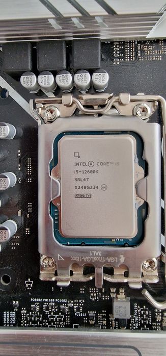 Kit Placa de baza,procesor si memorii rami