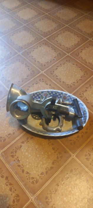 Мясорубка железная