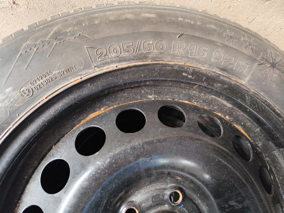 Set Roți iarnă 205/60 R16 92H