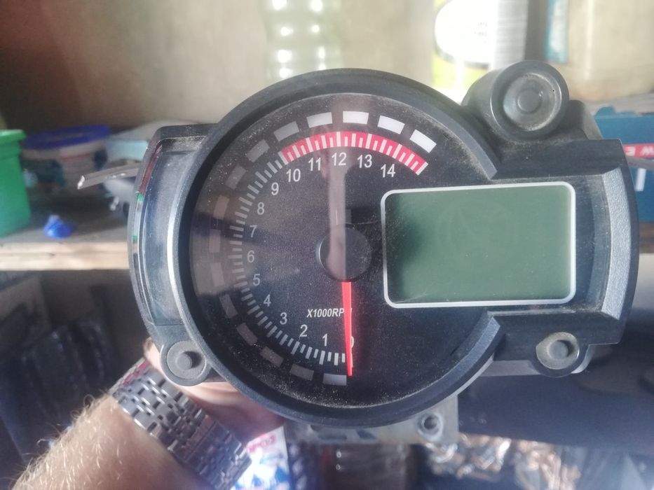 Пподам щиток приборов