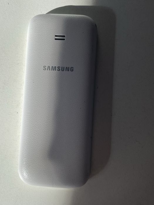 Samsung Guru Music 2 (SM-B310E) Duos телефон