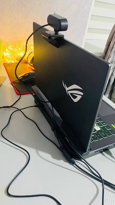 Asus Rog Strix ноутбук