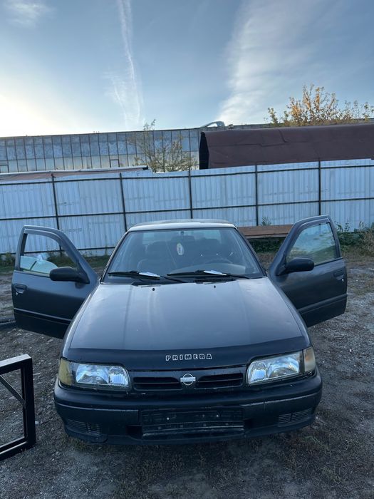 Nissan primera 1992г