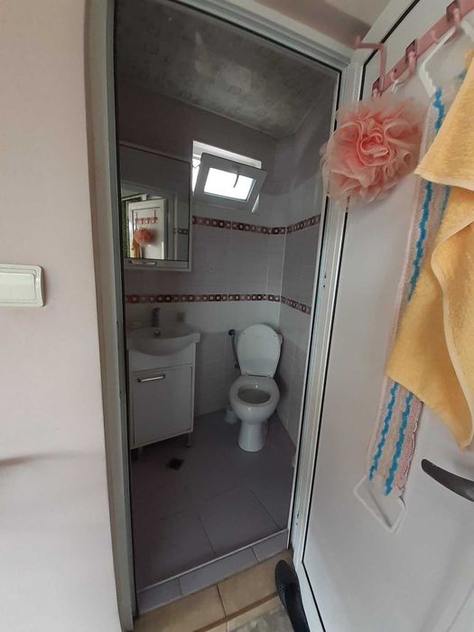 ДВУЕТАЖНА КЪЩА в кв. Тракийски, гр. Хасково