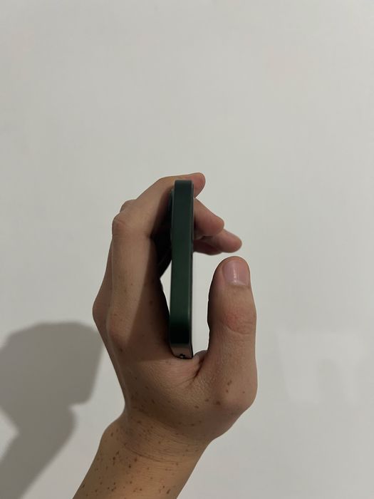 продаю iphone 13 в идеале