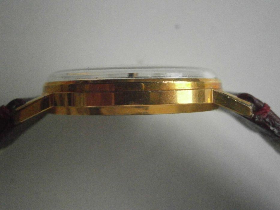 WOSTOK cal. 2605, 17 jewels, Au 10, USSR – малки секунди + дата! ТОП!