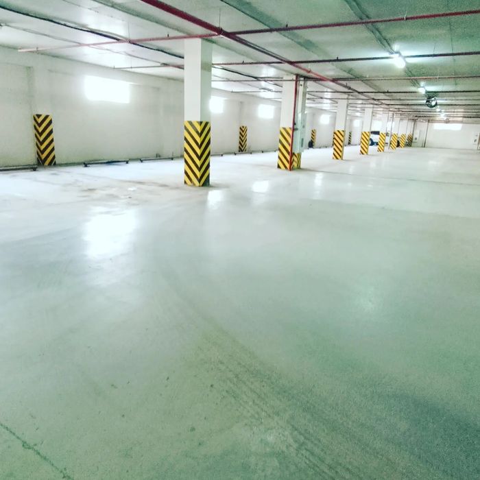 Нежилое помещение для автомобилей