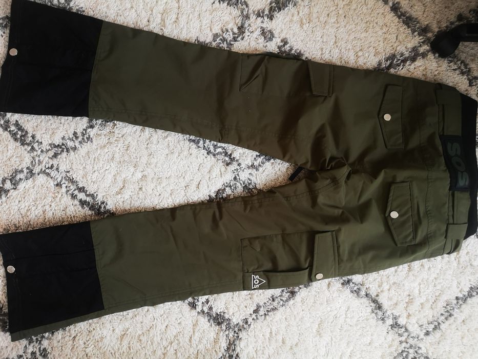 Pantaloni schi SOS noi