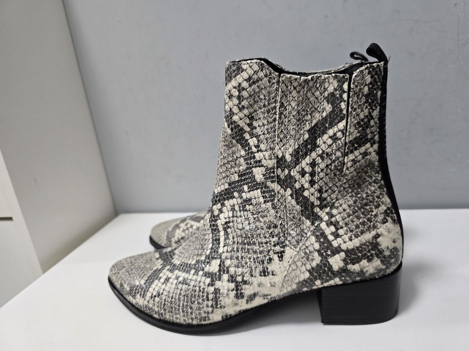 Боти Bugatti естествена кожа