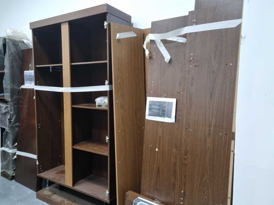 Стенка деревянная