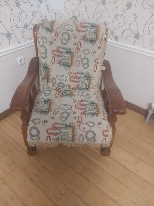 Диван четверка сатылады