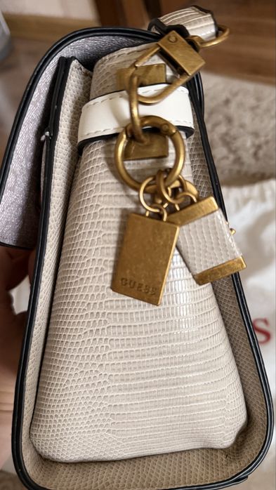 Сумка Guess оригинал