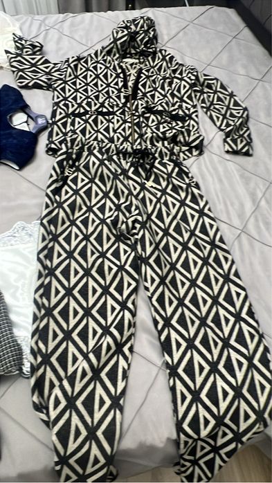 Женская одежда раз 46