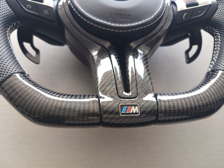Карбонови М волан  BMW  F10 F11 F07 F12 F13 F32 F30 F36 F33 F48 F25 F15 F16 идр