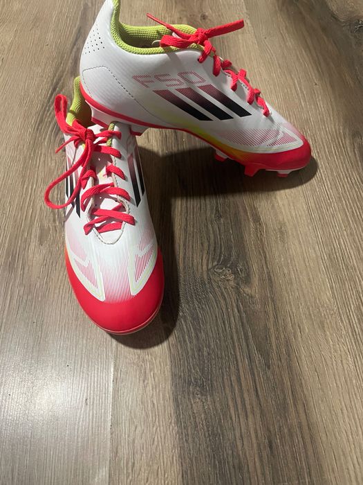 Ghete fotbal Adidas f50