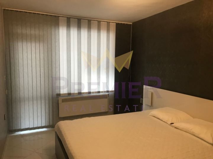 Дава се под наем Двустаен апартамент в Варна, Център - 65 кв.м за 765 € - Снимка #3