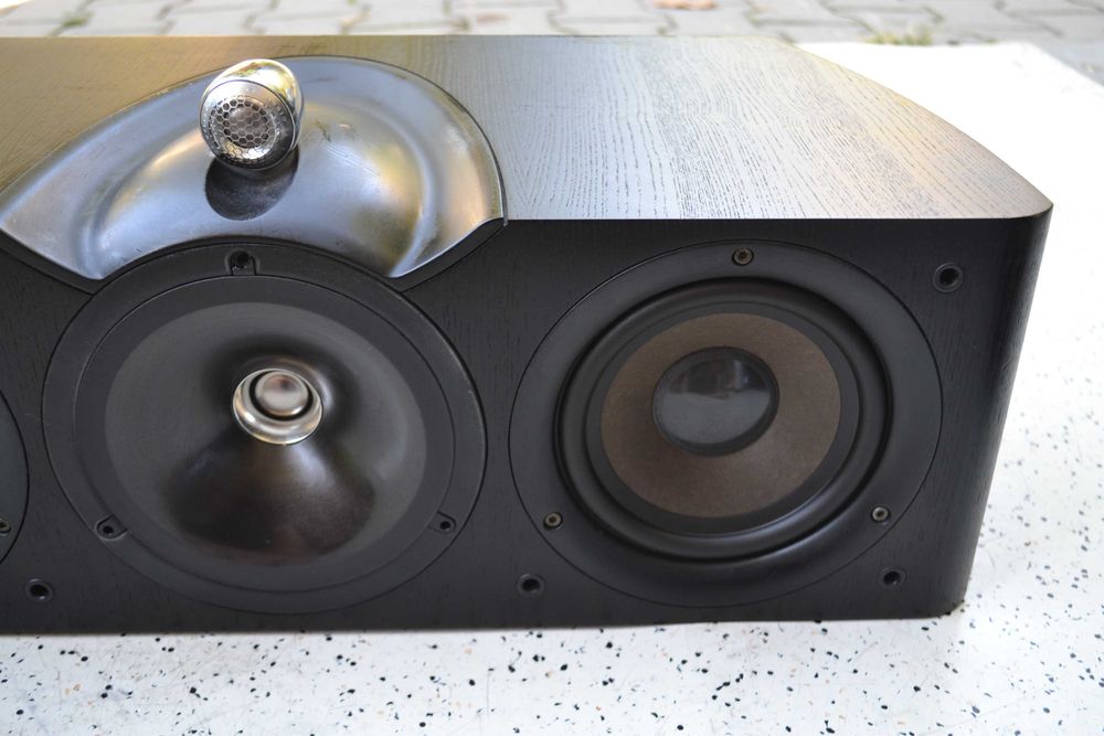 Centru KEF Reference model 202C