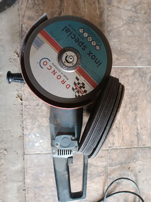 Шлифовальная  машина ф230