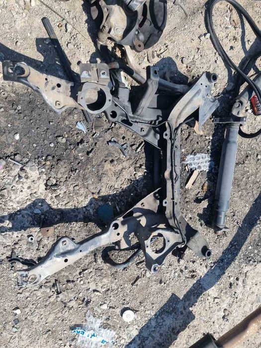 Преден мост за Bmw e60 3.0dizel 235ks