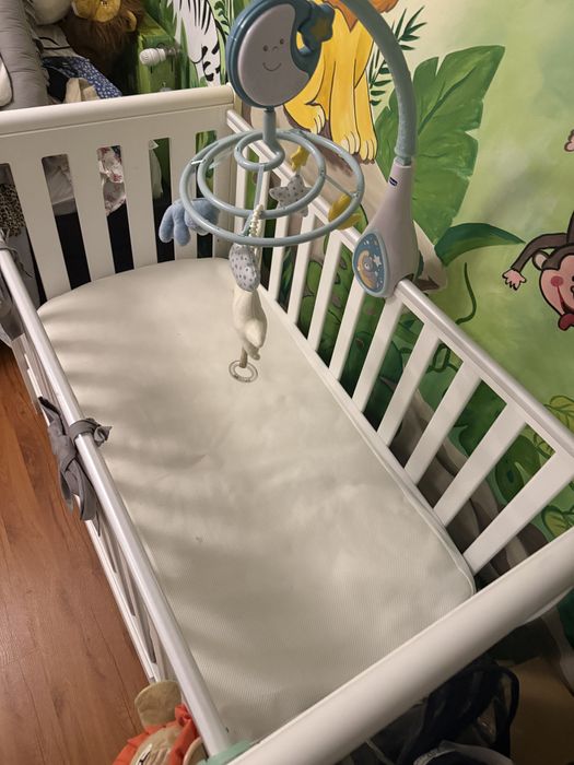 Patut copii alb stare foarte buna